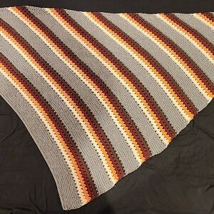 Asymmetrical triangle shawl